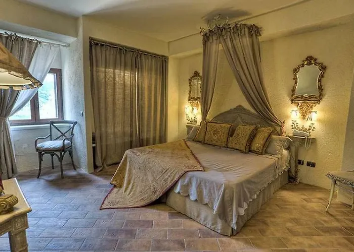 Отель Il Poggio Luxury Country 3*