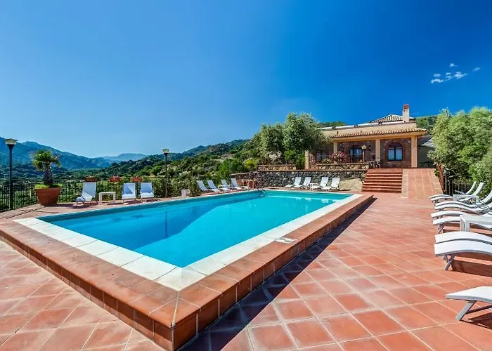 Отель Il Poggio Luxury Country 3*