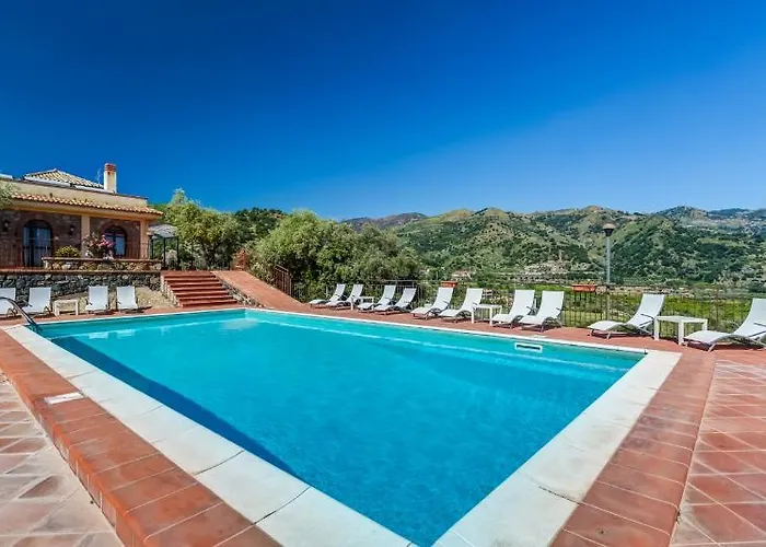 Il Poggio Luxury Country Отель 3*